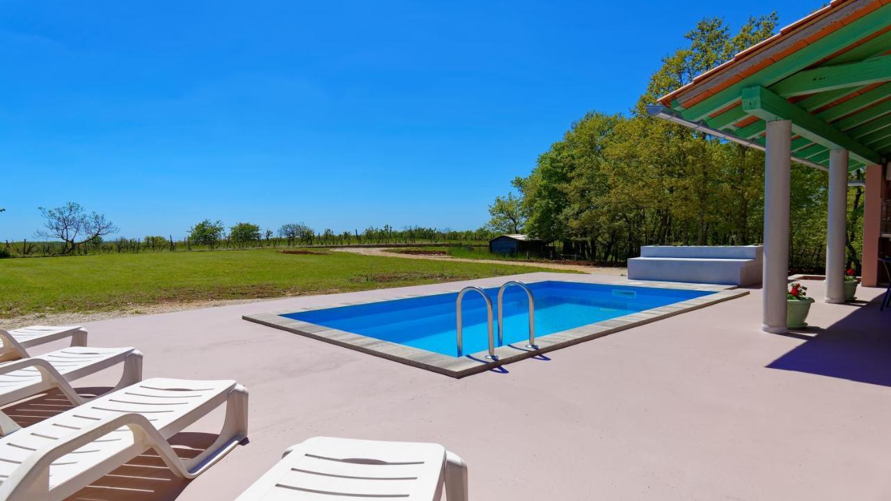 Holiday Home Gimino By Rent Istria Žminj Exterior foto